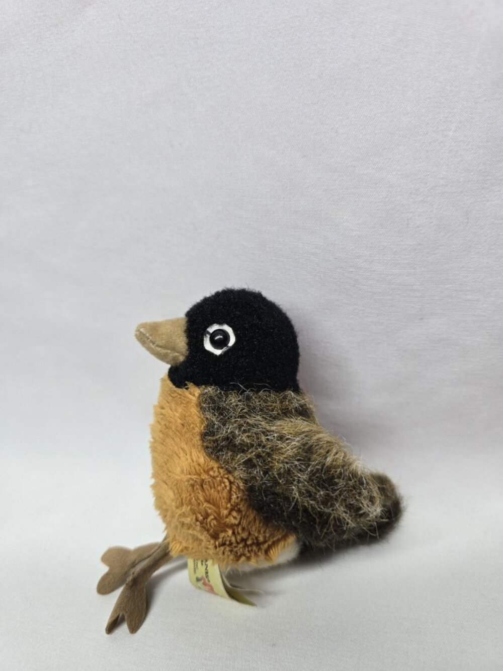 Folkmanis Mini Robin Finger Puppet 4 Inches - Picture 3 of 7